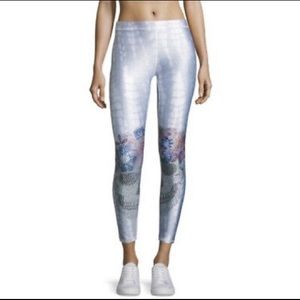 Terez leggings skull flower crown size Large